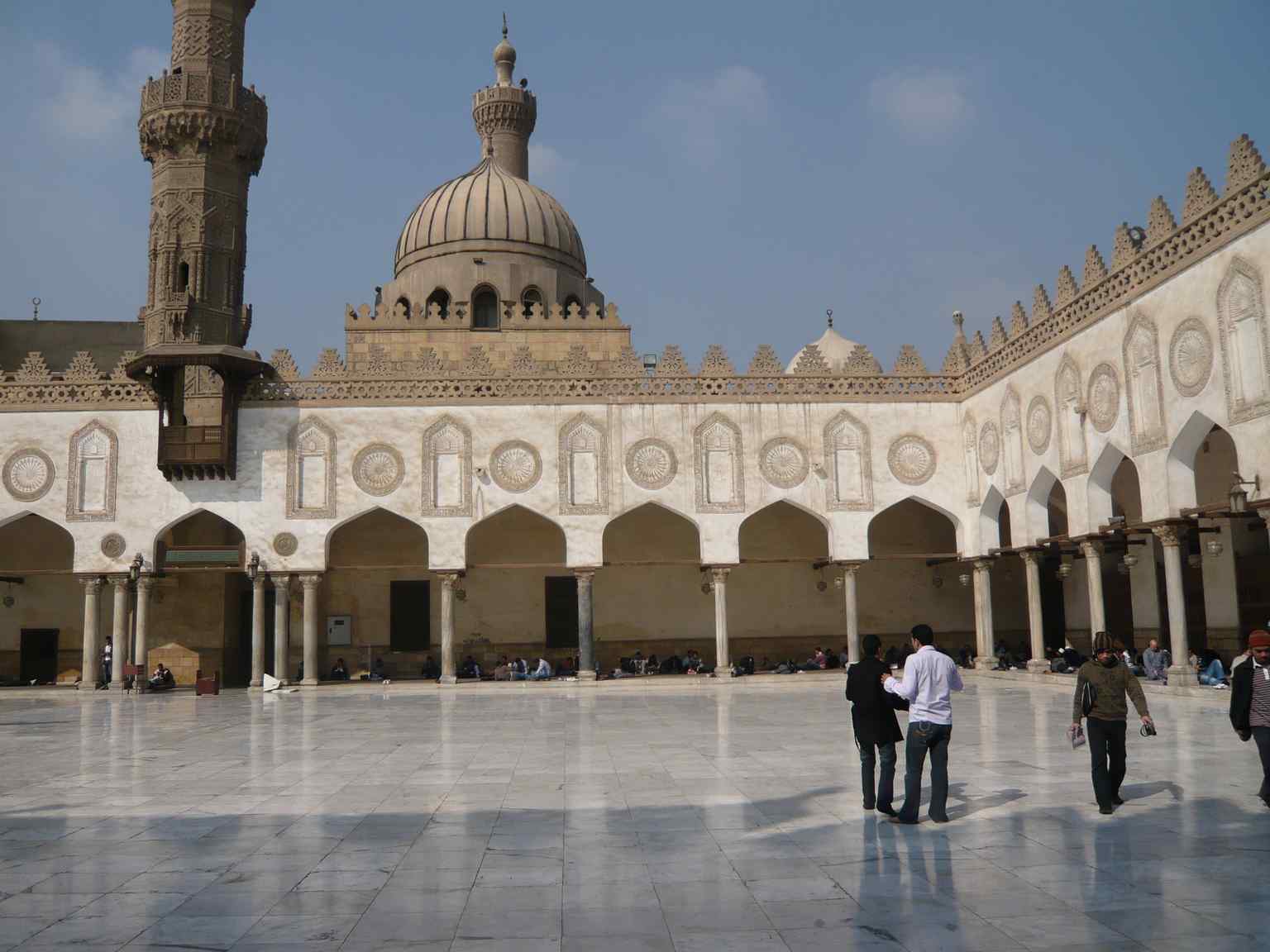 منطقة الحسين بالقاهرة