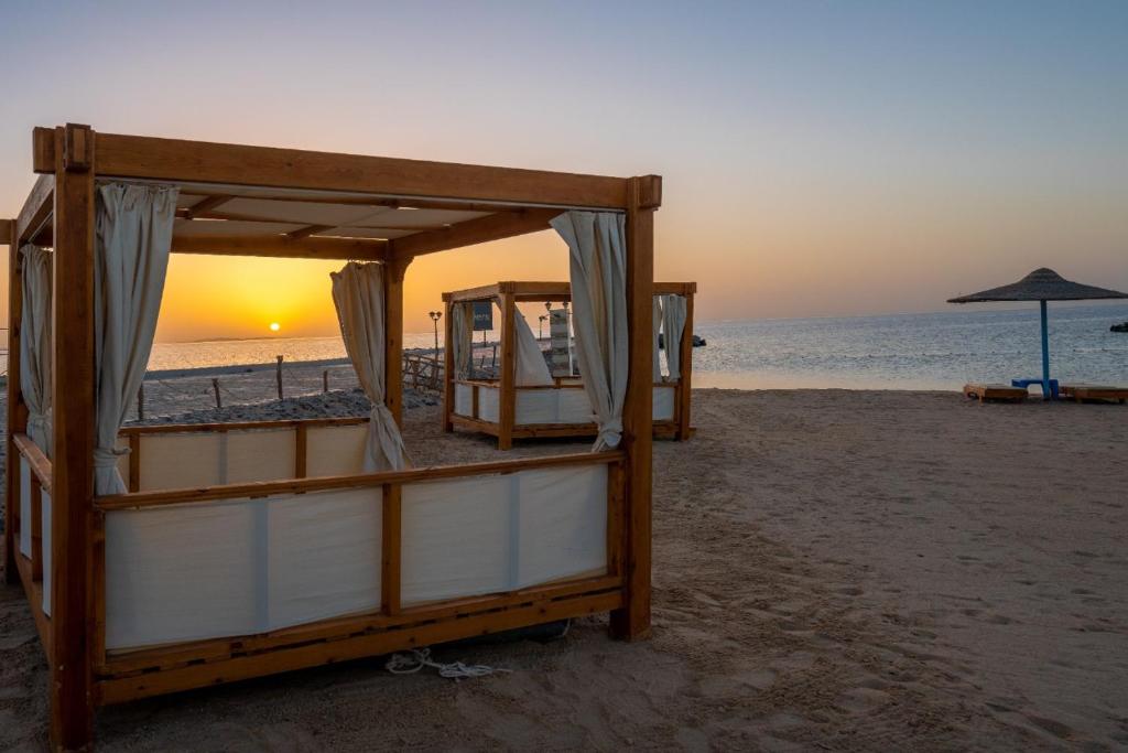 ايجلز داون تاون اكوا بارك الغردقة - Eagles DownTown Aqua Park Hurghada
