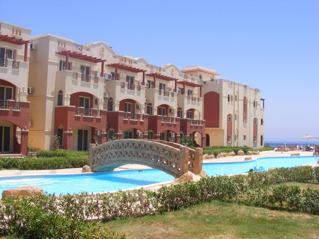 لاسيرينا بيتش ريزورت العين السخنة - La sirena Beach Resort Ain Sokhna