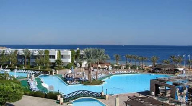 Queen Sharm Resort - Mid-Year Vacation